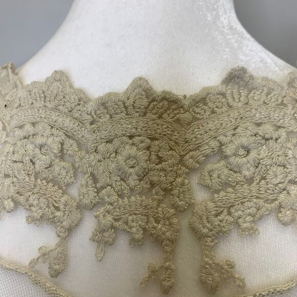 XCVI Womens‎ Mesh Floral Tunic Embroidered Sheer Beige Boho Fairy Cottage Core - Picture 4 of 13